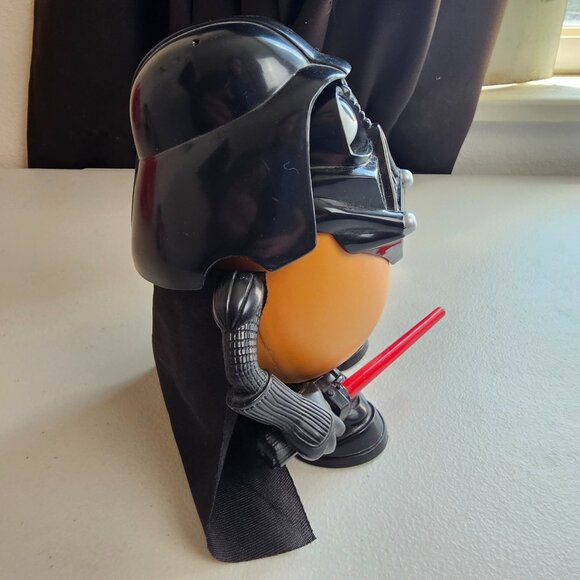 Playskool Mr Potato Head Darth Tater Darth Vader Star Wars Vintage w Accessories - Picture 4 of 7
